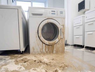 Inundación en casa por un despiste: cómo actuar