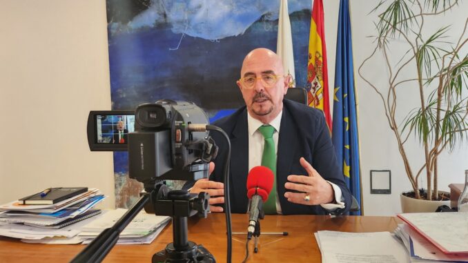 El Servicio Cántabro de Salud advierte de un posible fraude a través de mensajes a teléfonos móviles